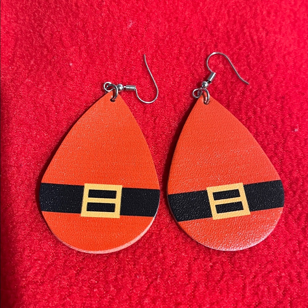 NEW B2G1 SANTA'S BELLY TEAR DROP Holiday Earrings red, black, white